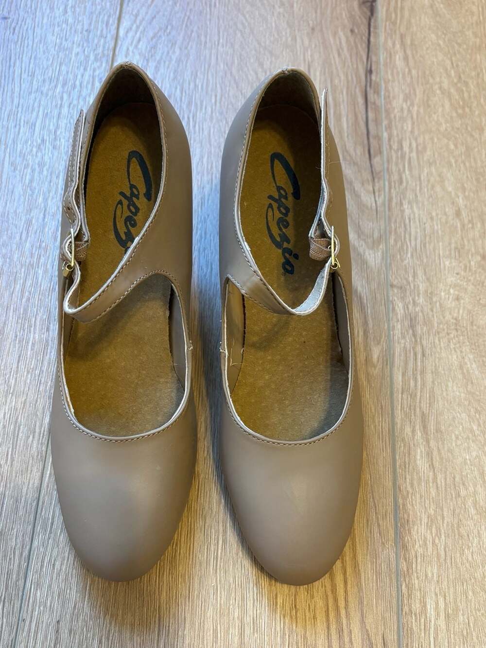 Capezio 657 Manhattan Xtreme Tap Shoe Caramel Size 7.5 M